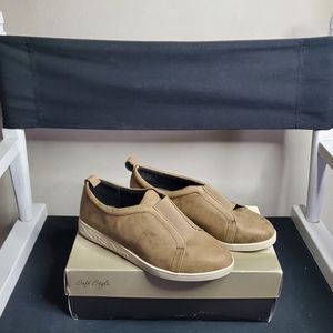 SOFT STYLE Womens Parisa Loafer Flat Size 6.5